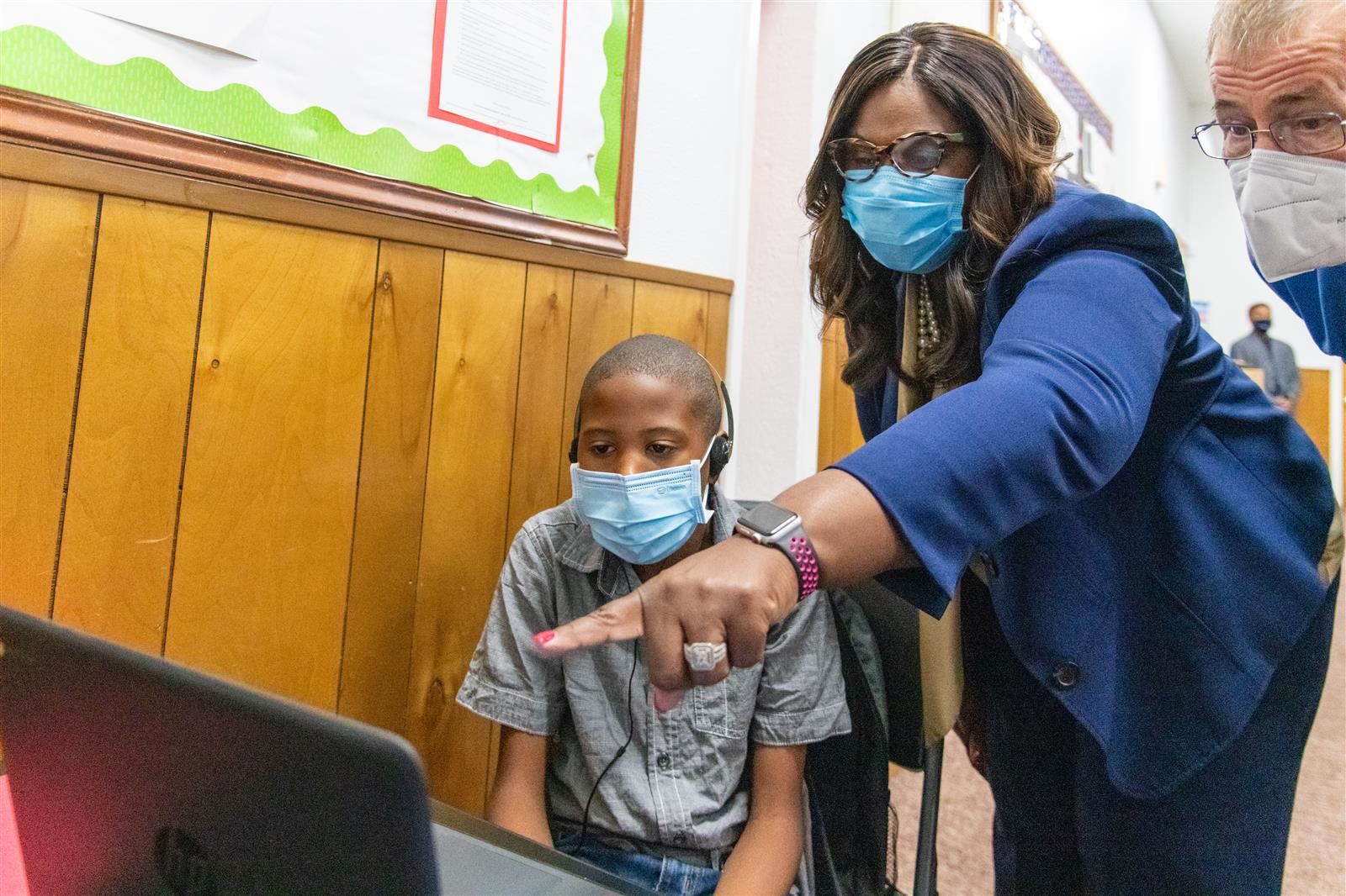 Interim Supt. Grenita Lathan visits student on first day of school   